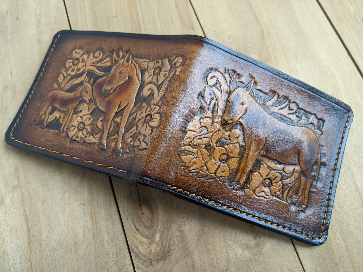M1P3, Donkey & Floral Design Sheridan Style Leather Wallet