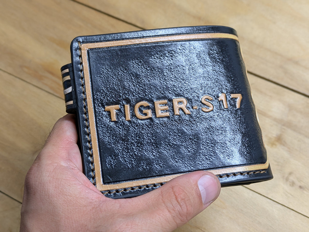 M1A43, Bengal & Siberian Tiger Big Cat Bifold Leather Wallet - Theodoros