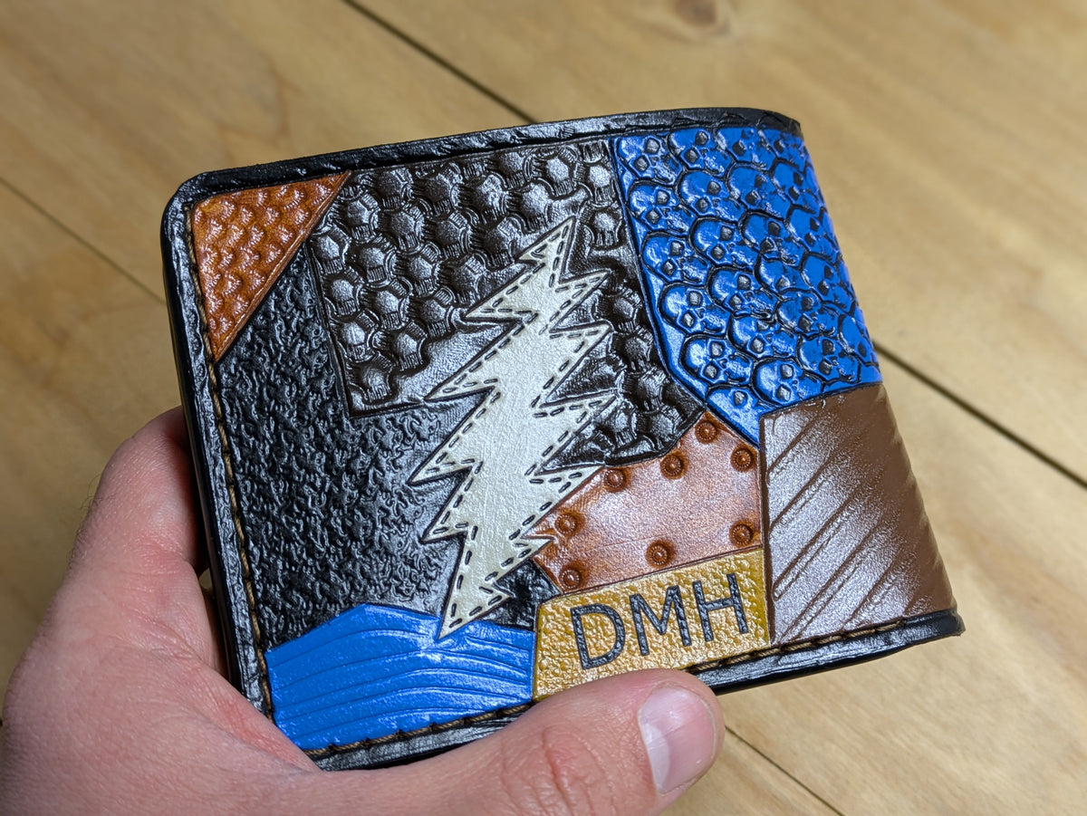 M1L7, Cyclops Patchwork, Cats Under the Stars Leather Wallet - Theodoros