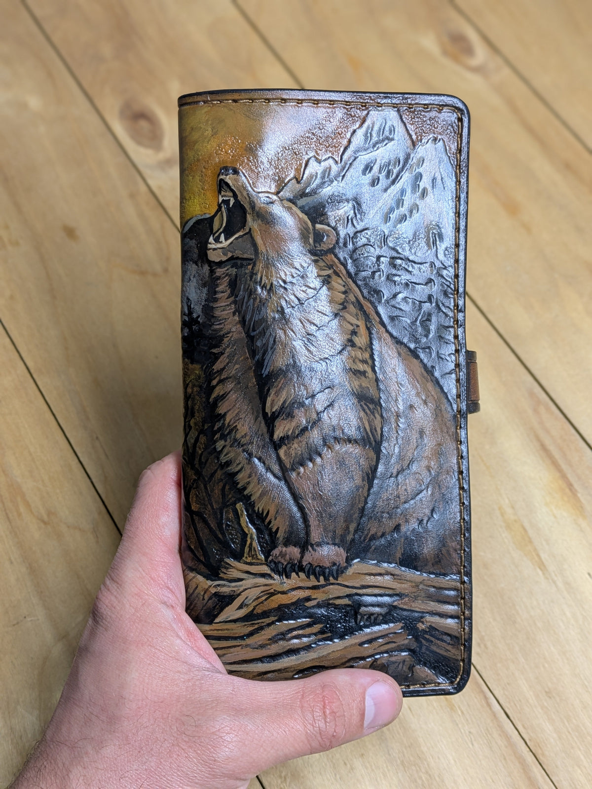 M2A3, Brown Grizzly Bear Biker Chain Long Leather Wallet - Theodoros