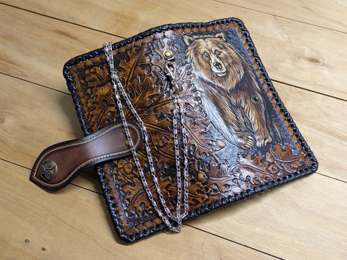 M2P7, Brown Grizzli Bear & Sheridan Style Western Long Wallet - Theodoros