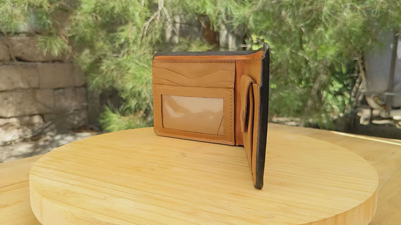 Siberian Husky handmade embossed bifold leather wallet – Theodoros