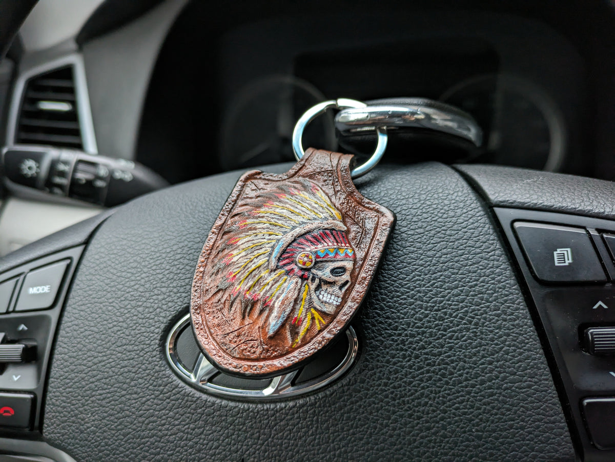 U6S1, Indian Chief Skull & Native American Skeleton Keychain - Theodoros
